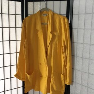 Lightweight yellow double breasted linen blazer